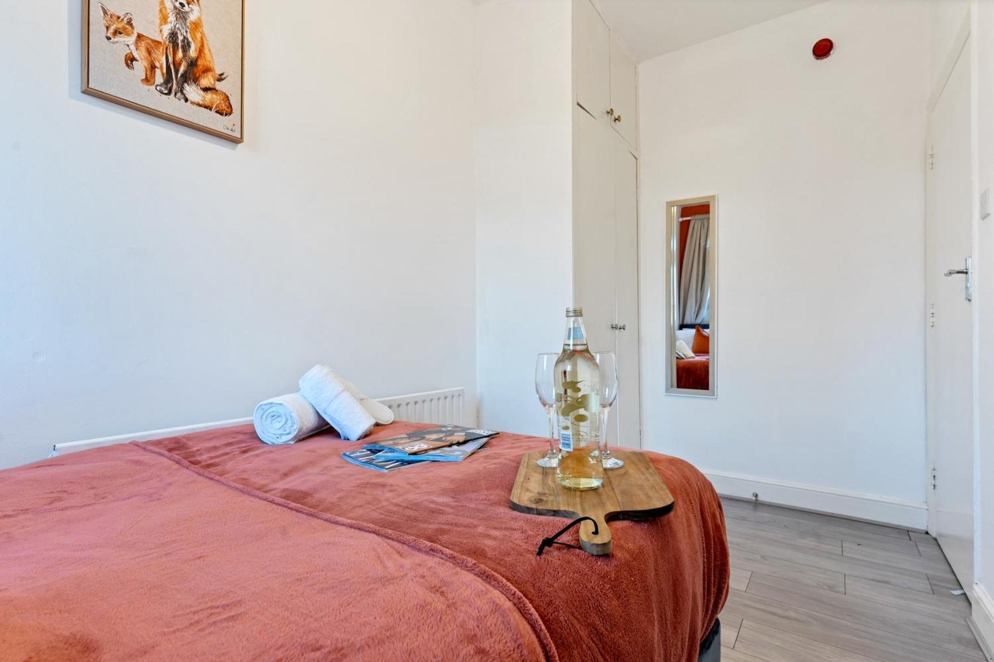 Stylish 2 Bed Apartment Near Central London Eksteriør billede